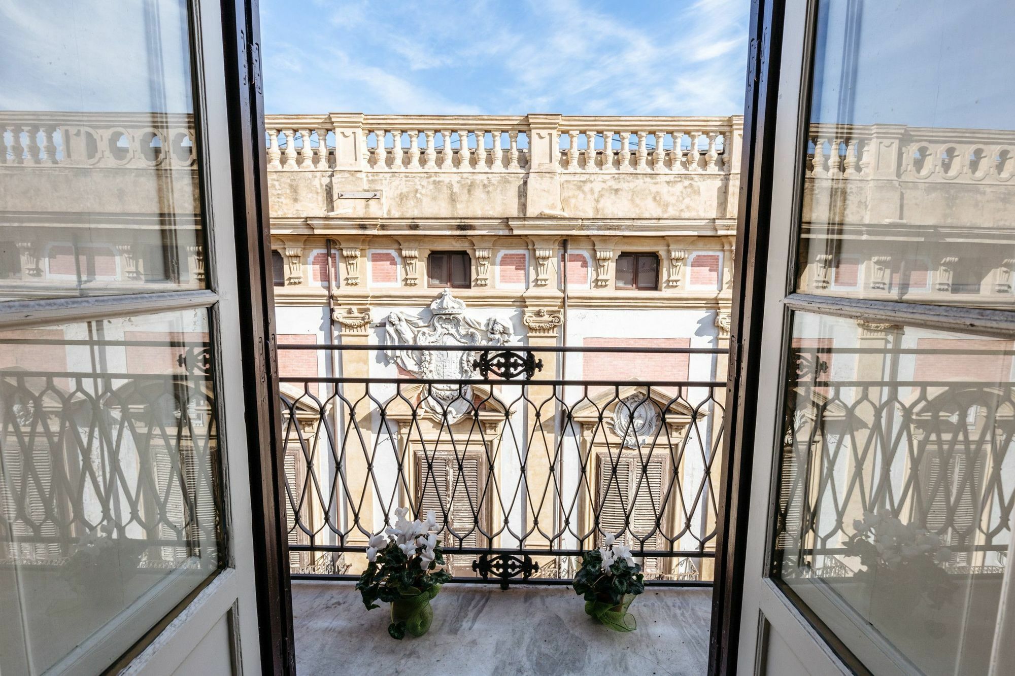 Sant'Elia Prestige Apartment With Balcony Palermo Buitenkant foto